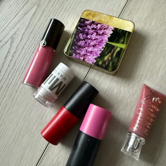Giorgio Armani Lipstick  Eyeshadow and other brands